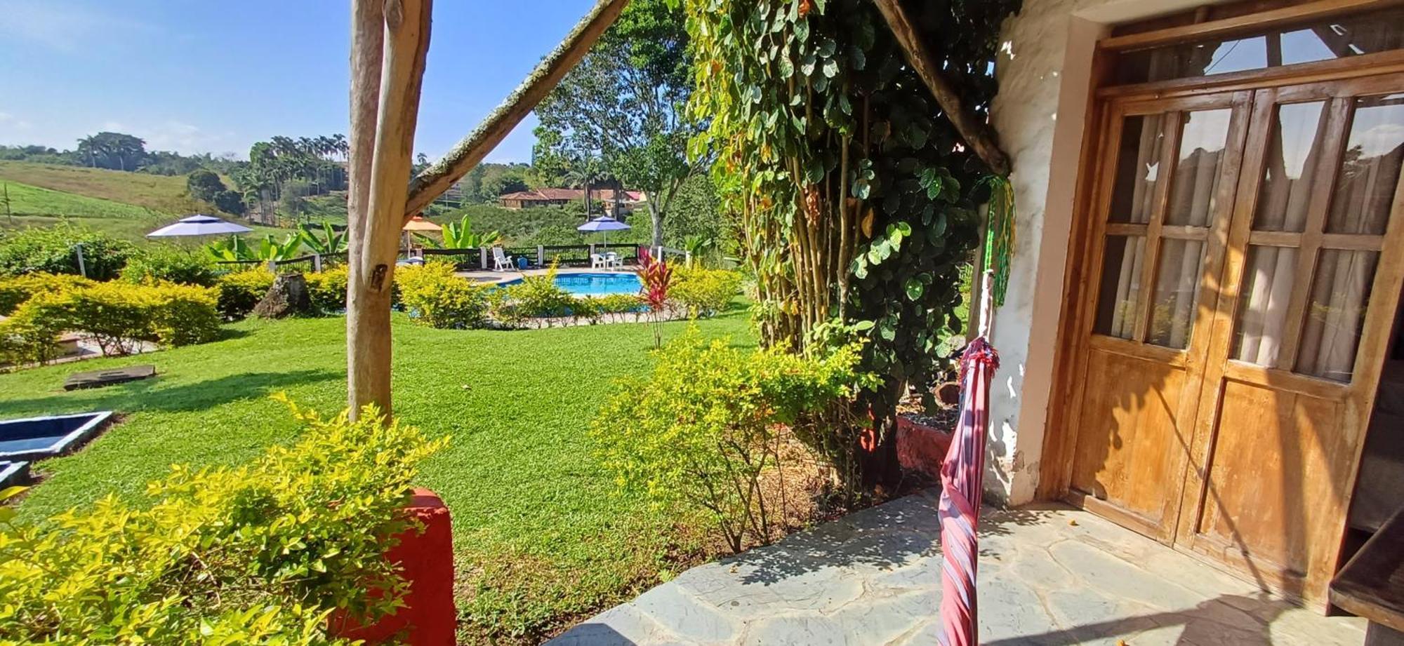 Finca Hotel Palmas Frente A Panaca كويمبايا المظهر الخارجي الصورة