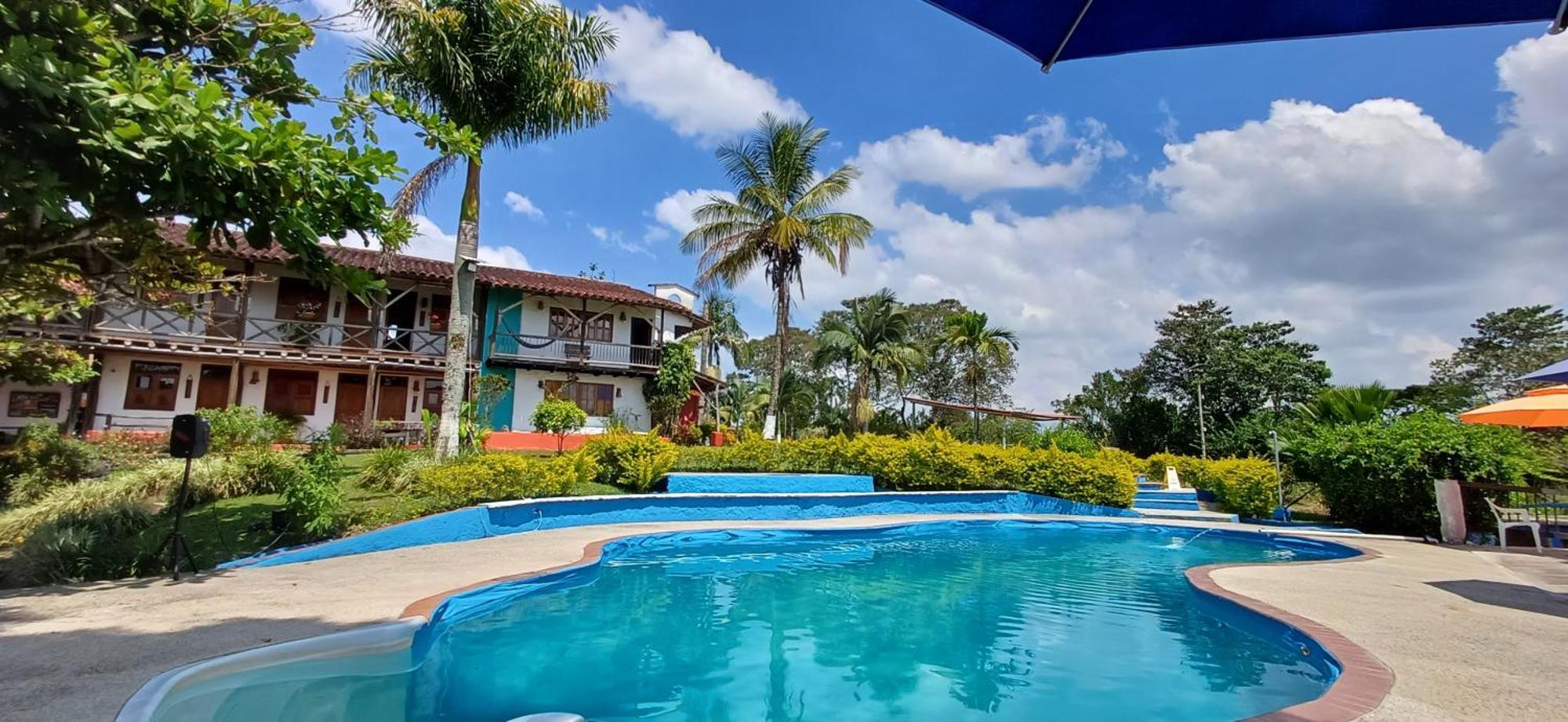 Finca Hotel Palmas Frente A Panaca كويمبايا المظهر الخارجي الصورة