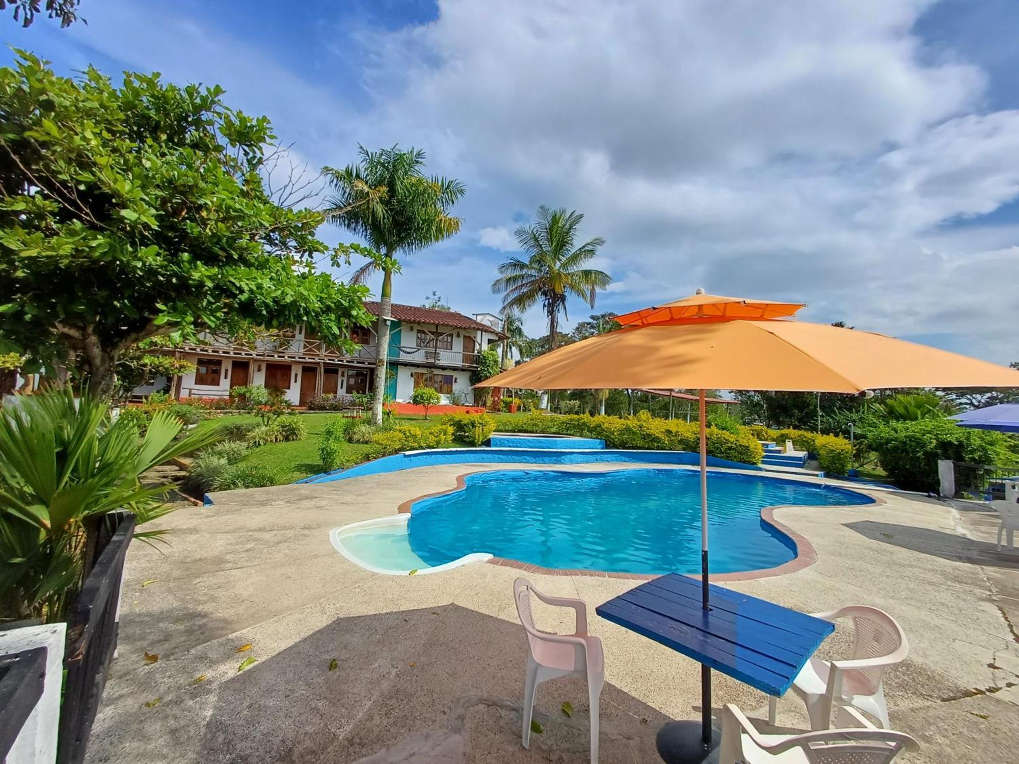 Finca Hotel Palmas Frente A Panaca كويمبايا المظهر الخارجي الصورة