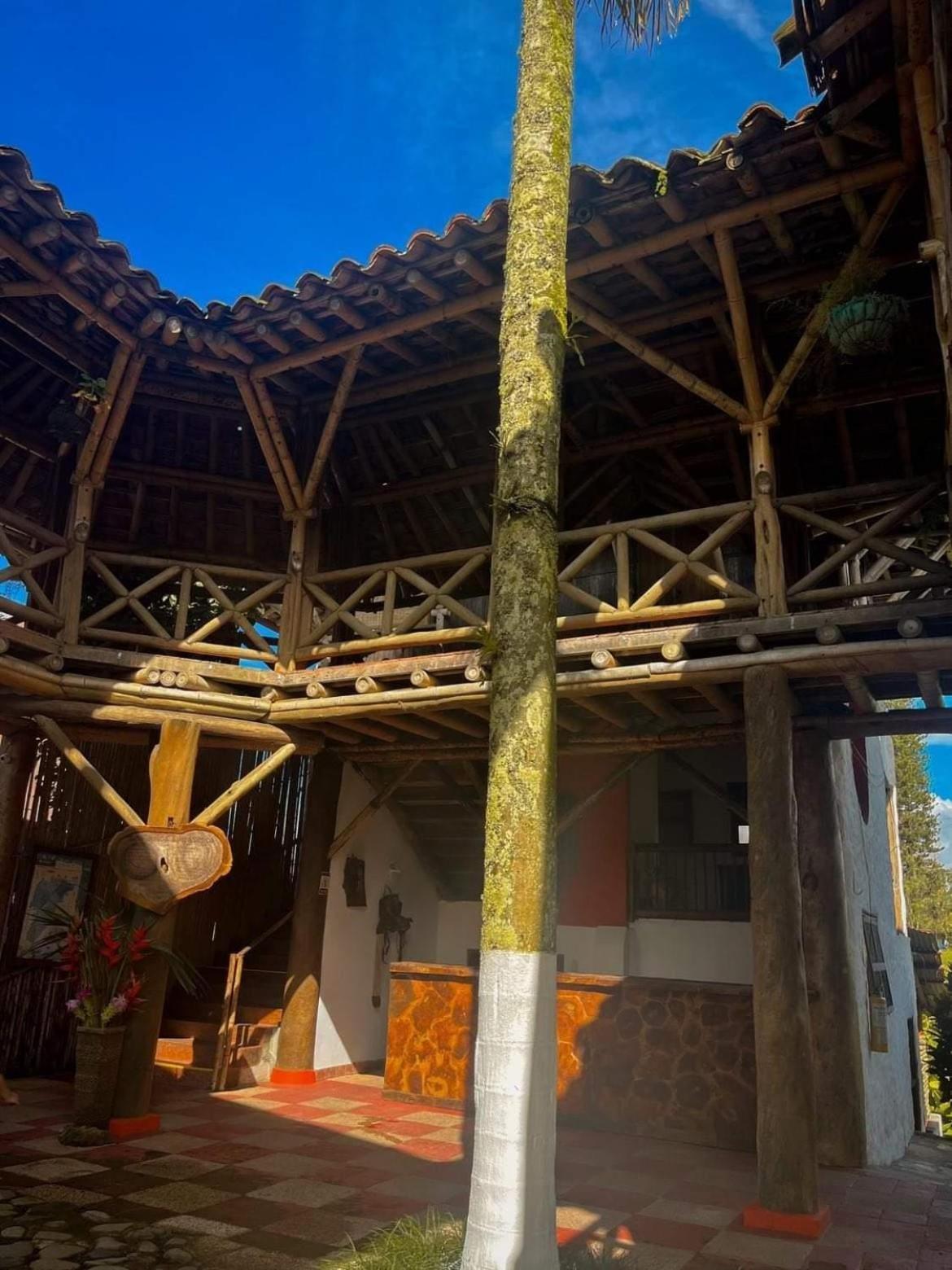 Finca Hotel Palmas Frente A Panaca كويمبايا المظهر الخارجي الصورة